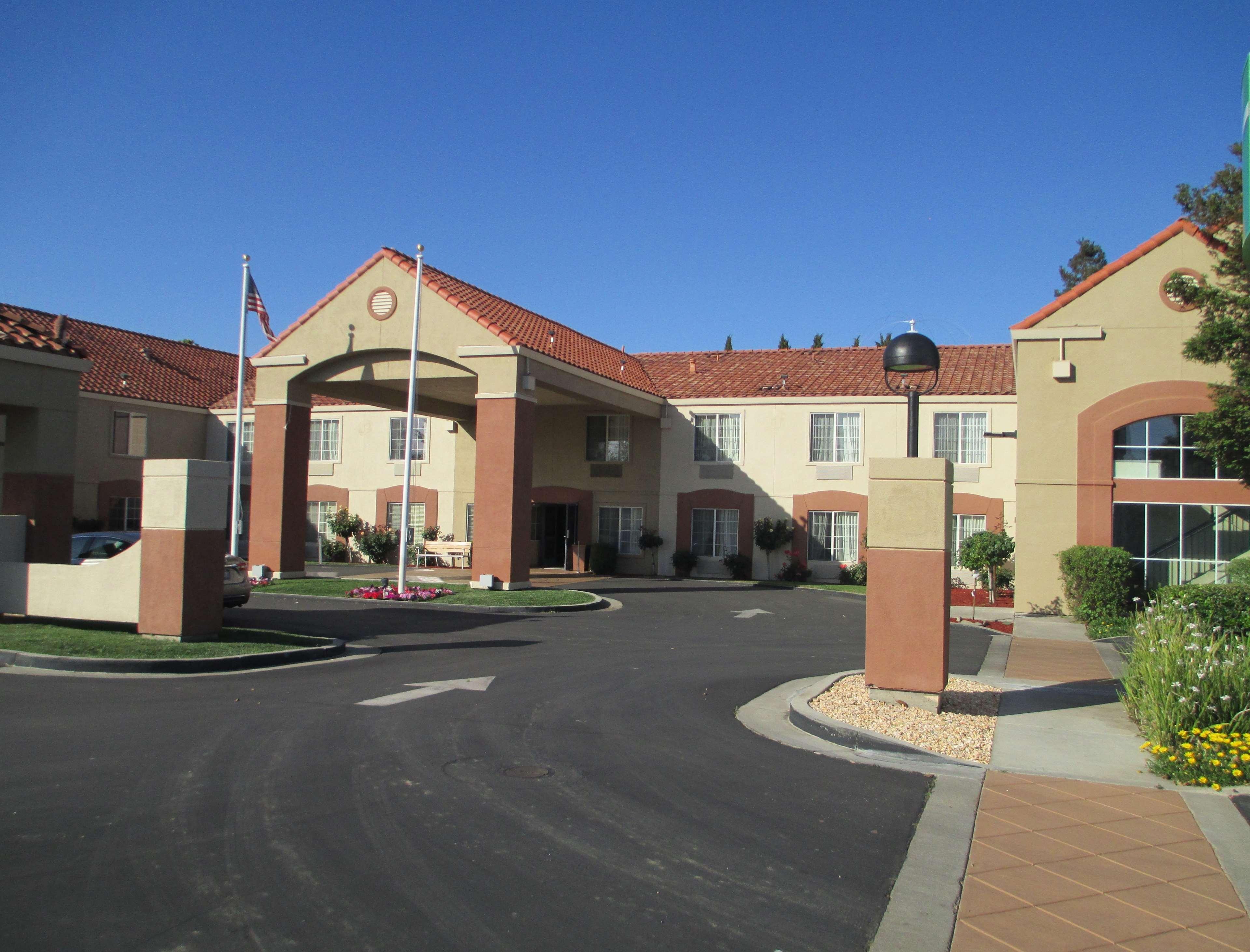 Best Western Brentwood Inn Eksteriør billede